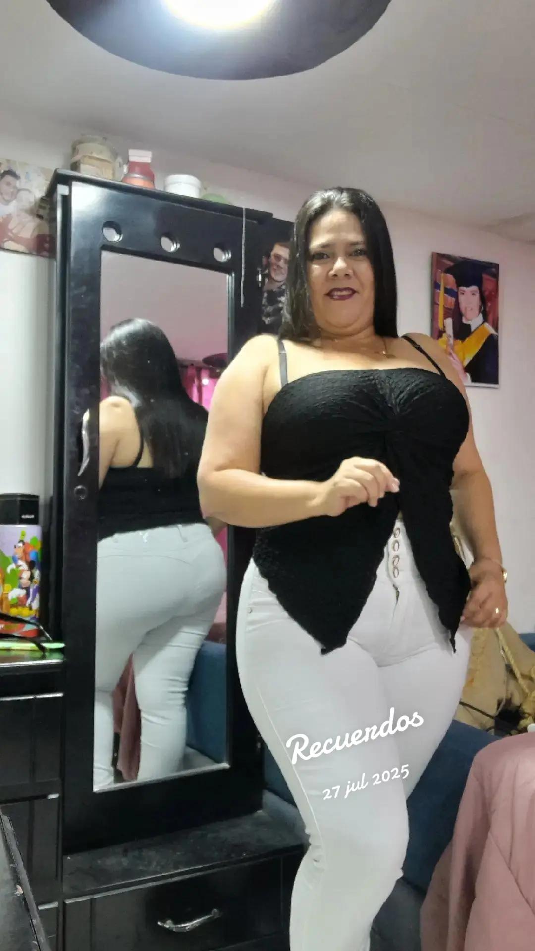 @SOLO RISAS