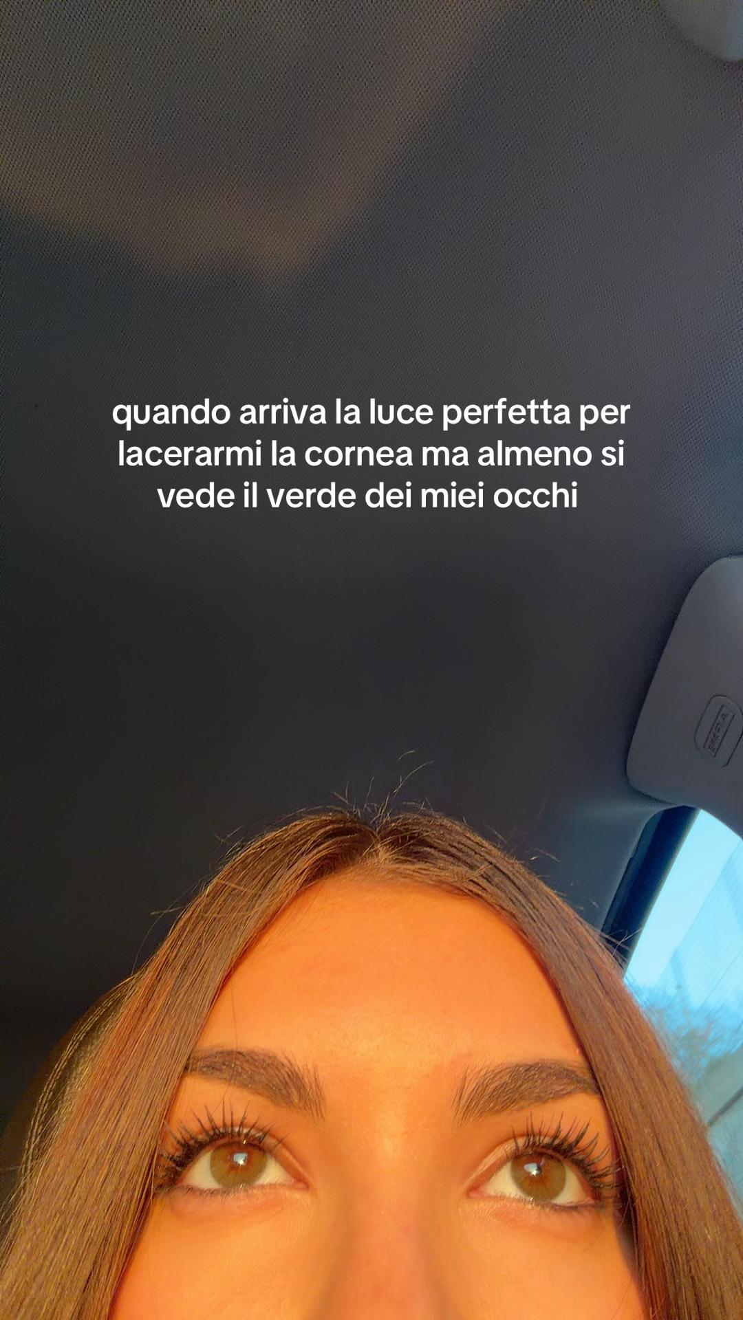 @𝟐𝟏