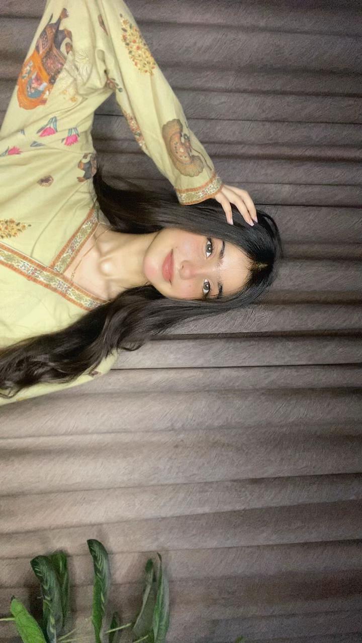 @Unzila Junejo