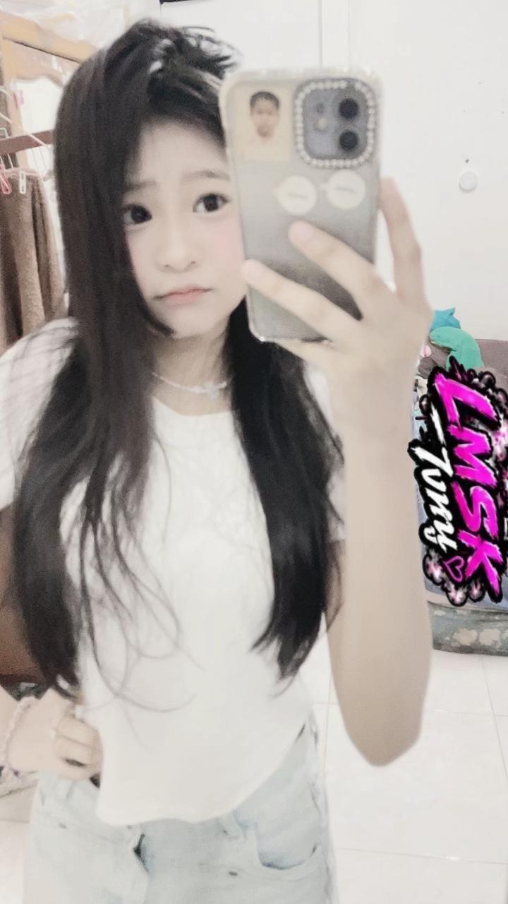 @LA_DEE🩵&bull;