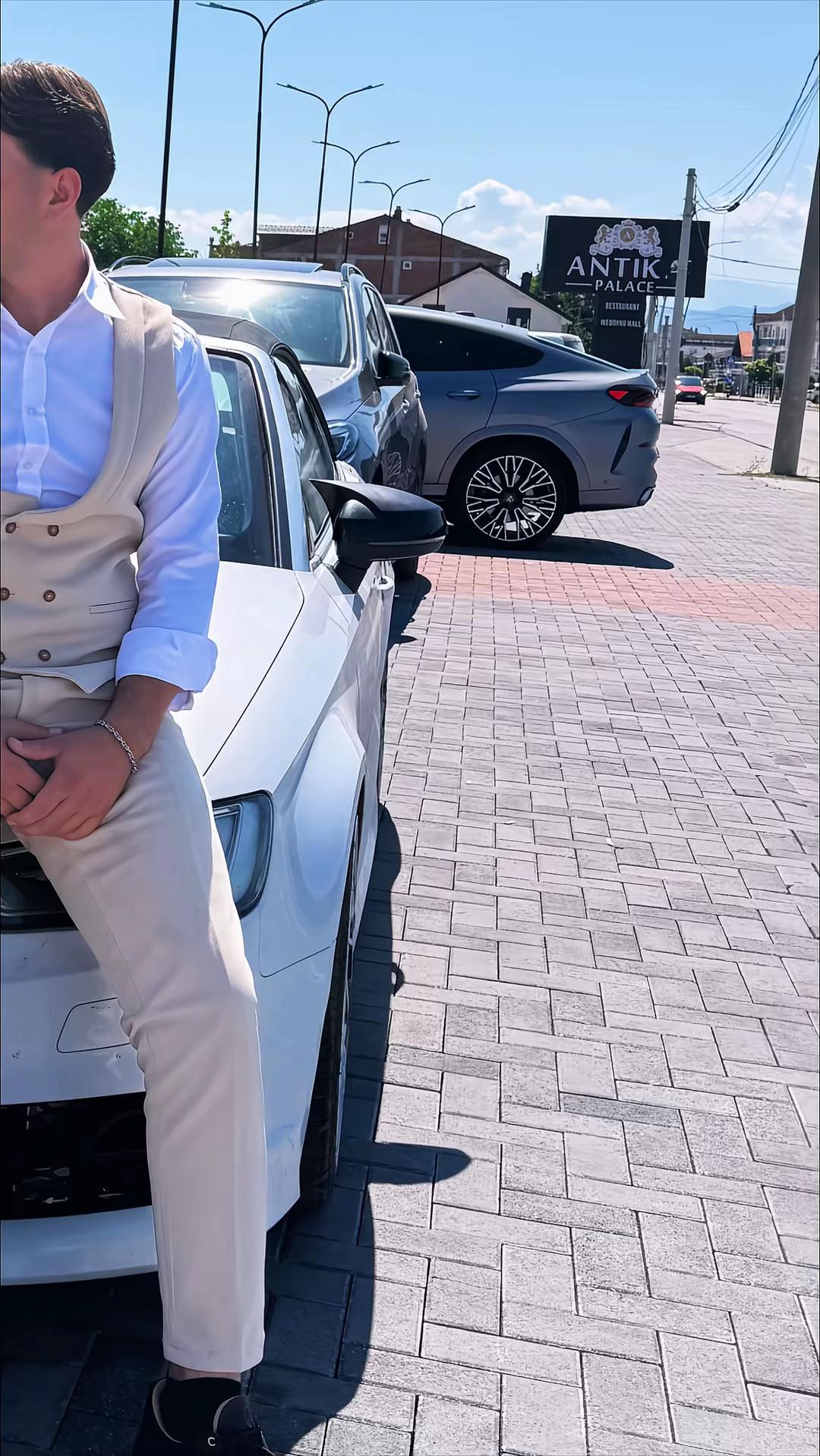 @Adenis.sh