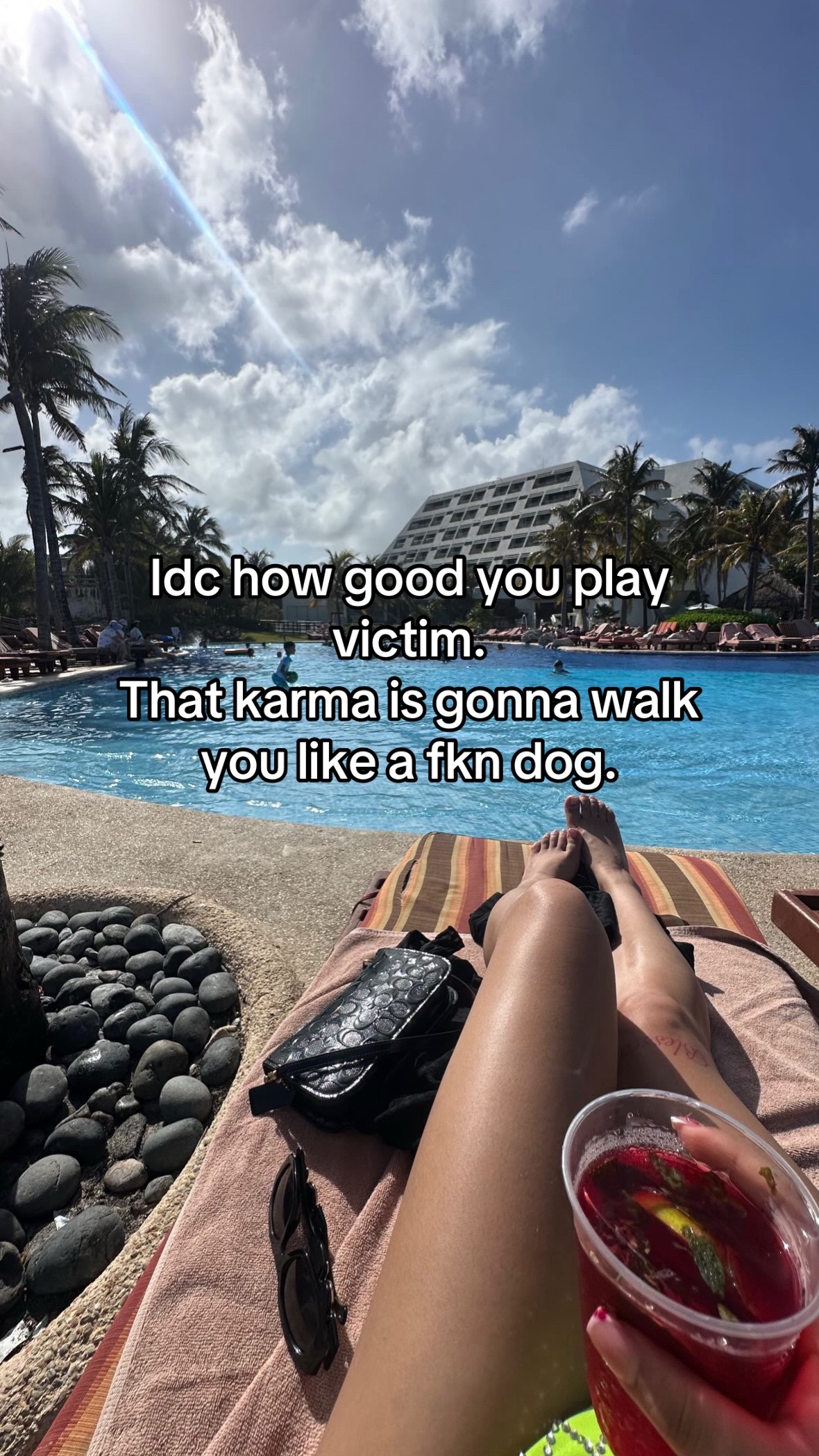 @𖥔 ࣪ 𝓔ᥫ᭡⋆࣪.