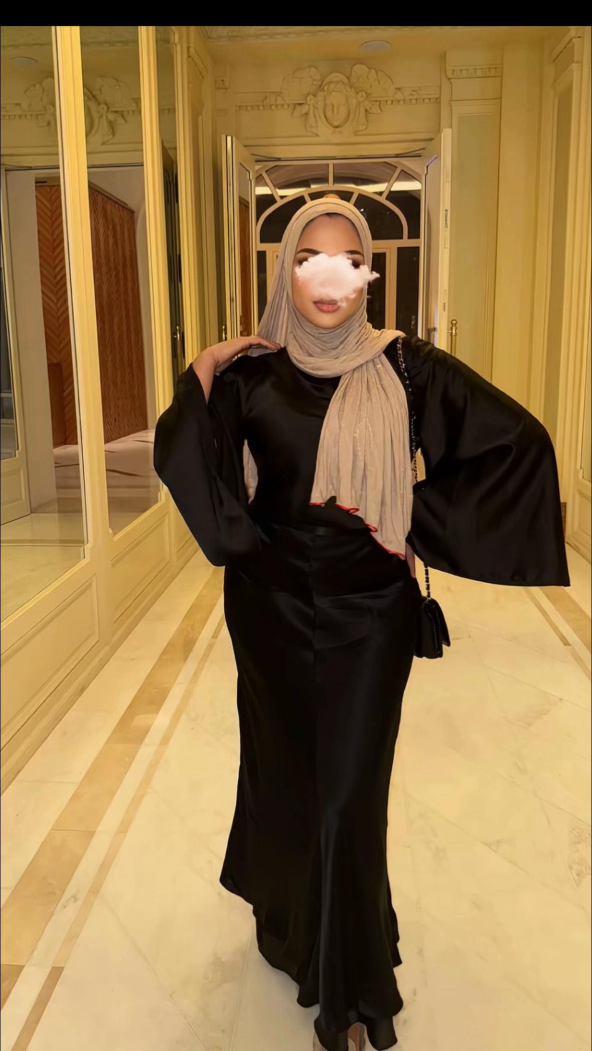 @HijabiStrokers.🤐