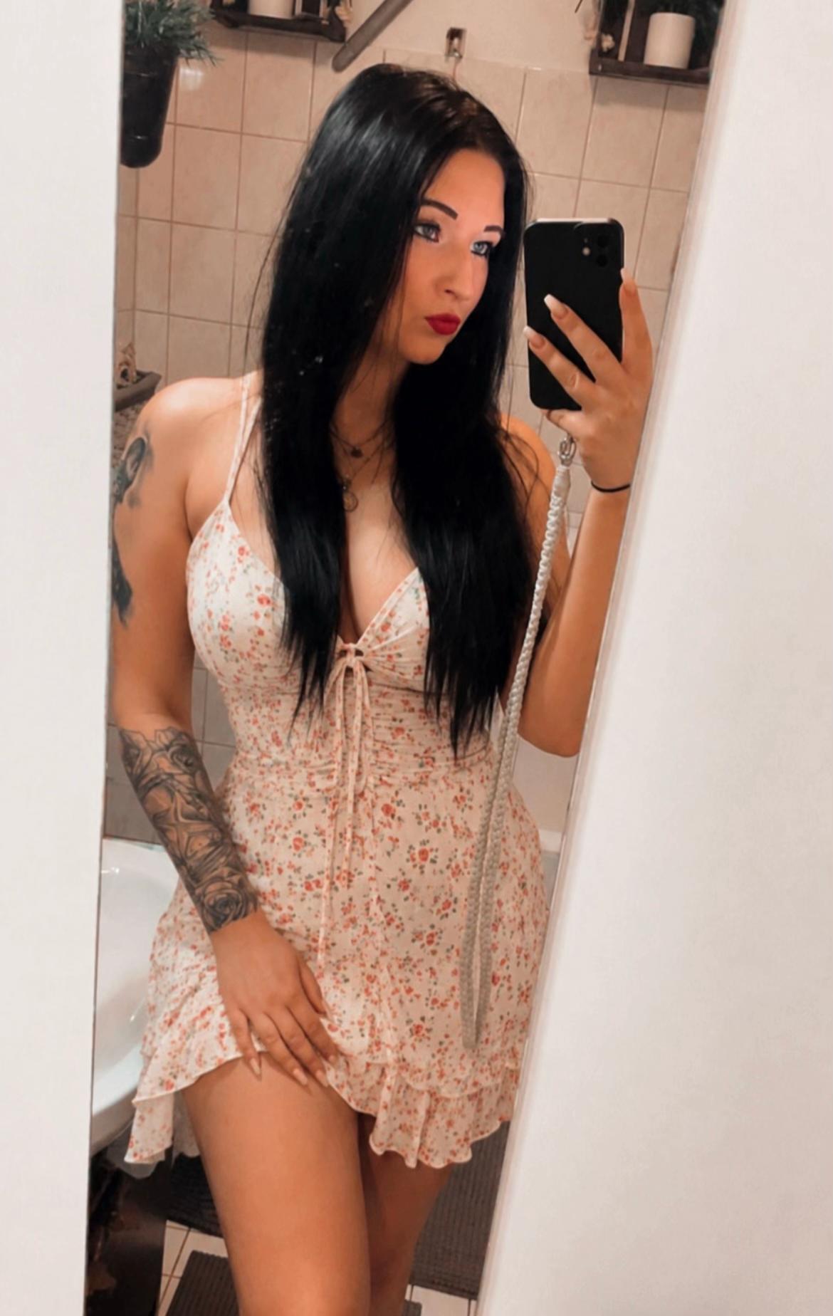 @❥𝓛𝓪𝓾𝓻𝓪