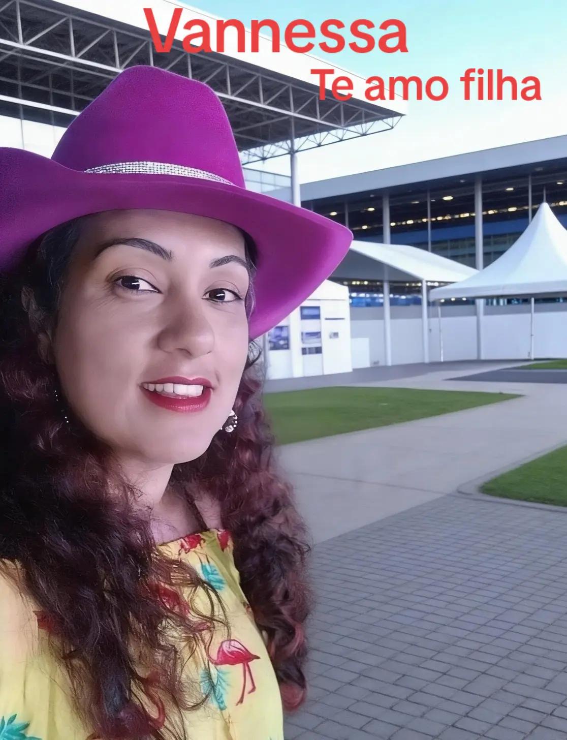 @Alzira Dias