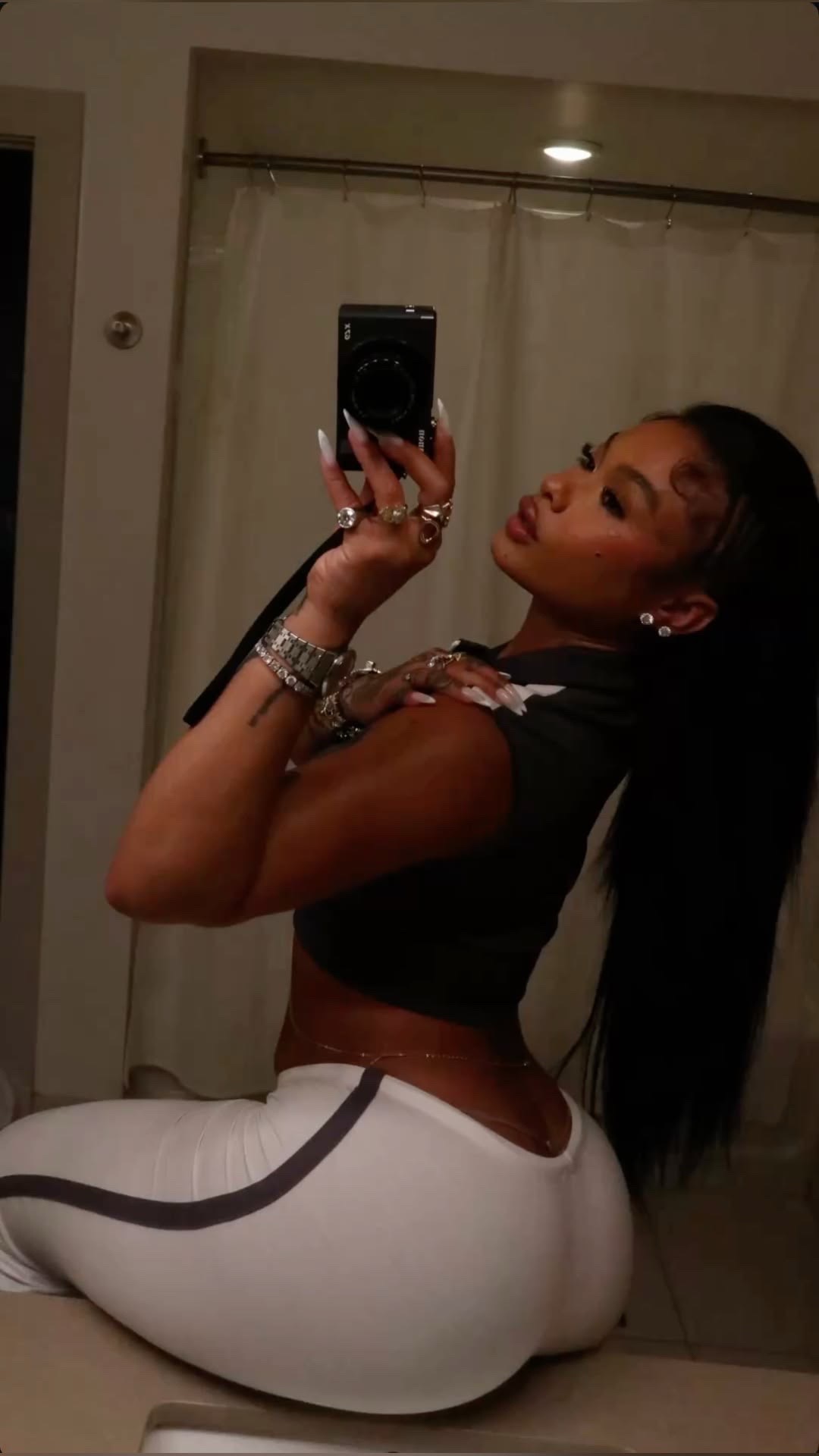 @indiclipsz