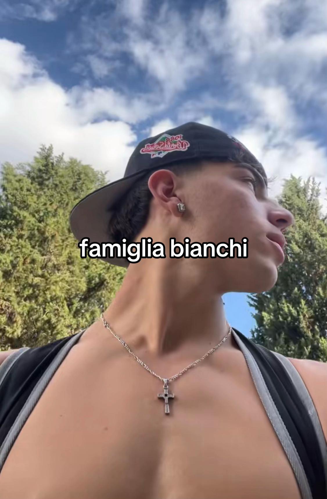 @🌴Ƭʜo͟m͟𝑎𝐬🌴