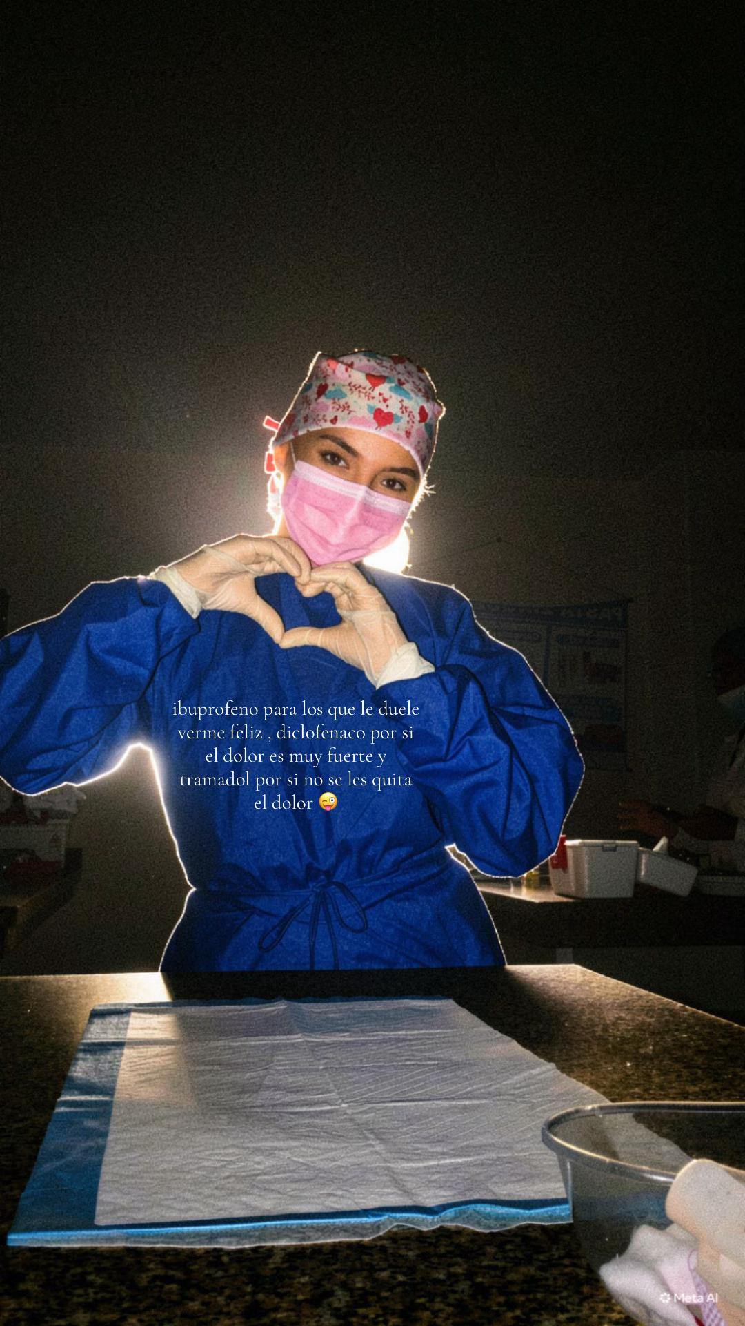 @🫦