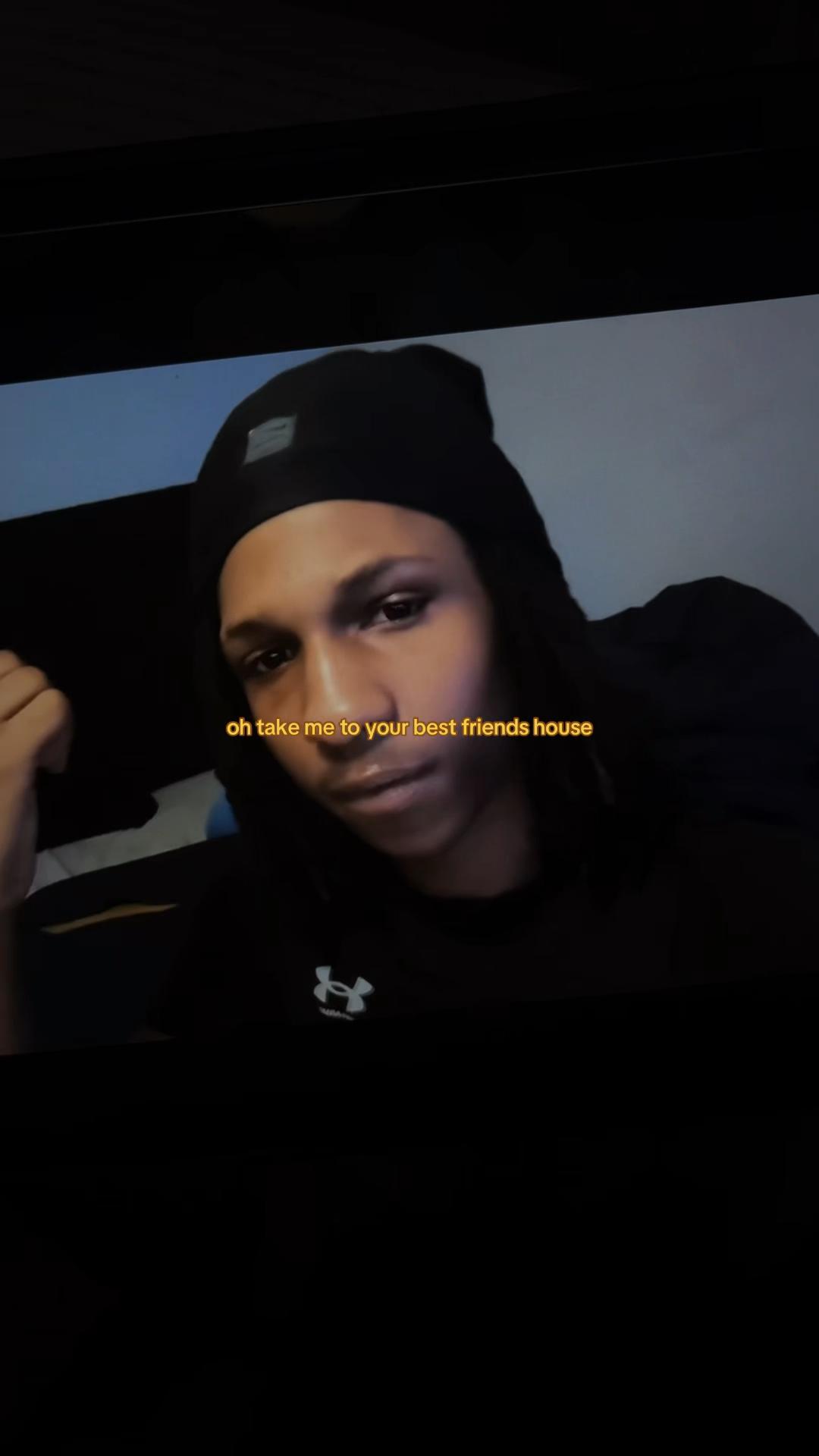 @️