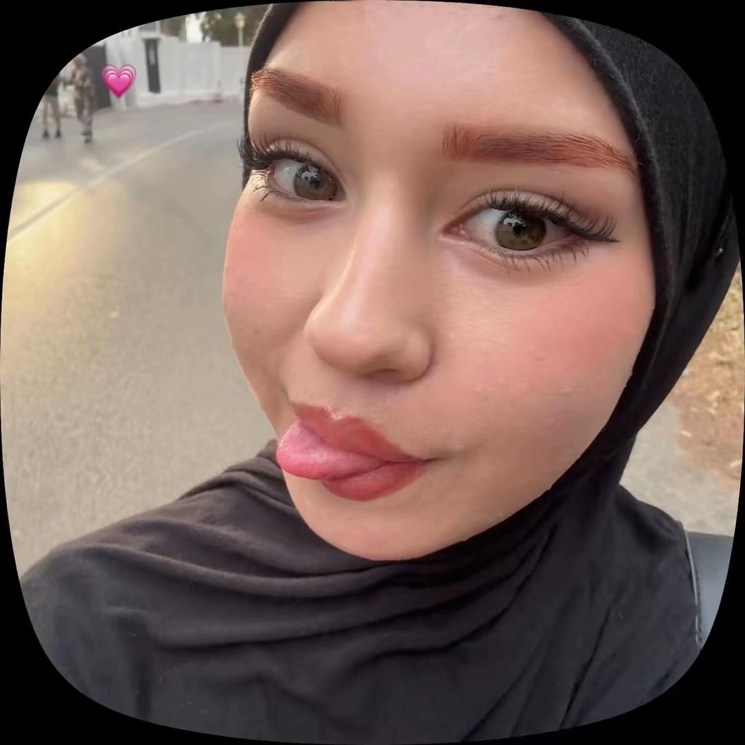 @flona_777