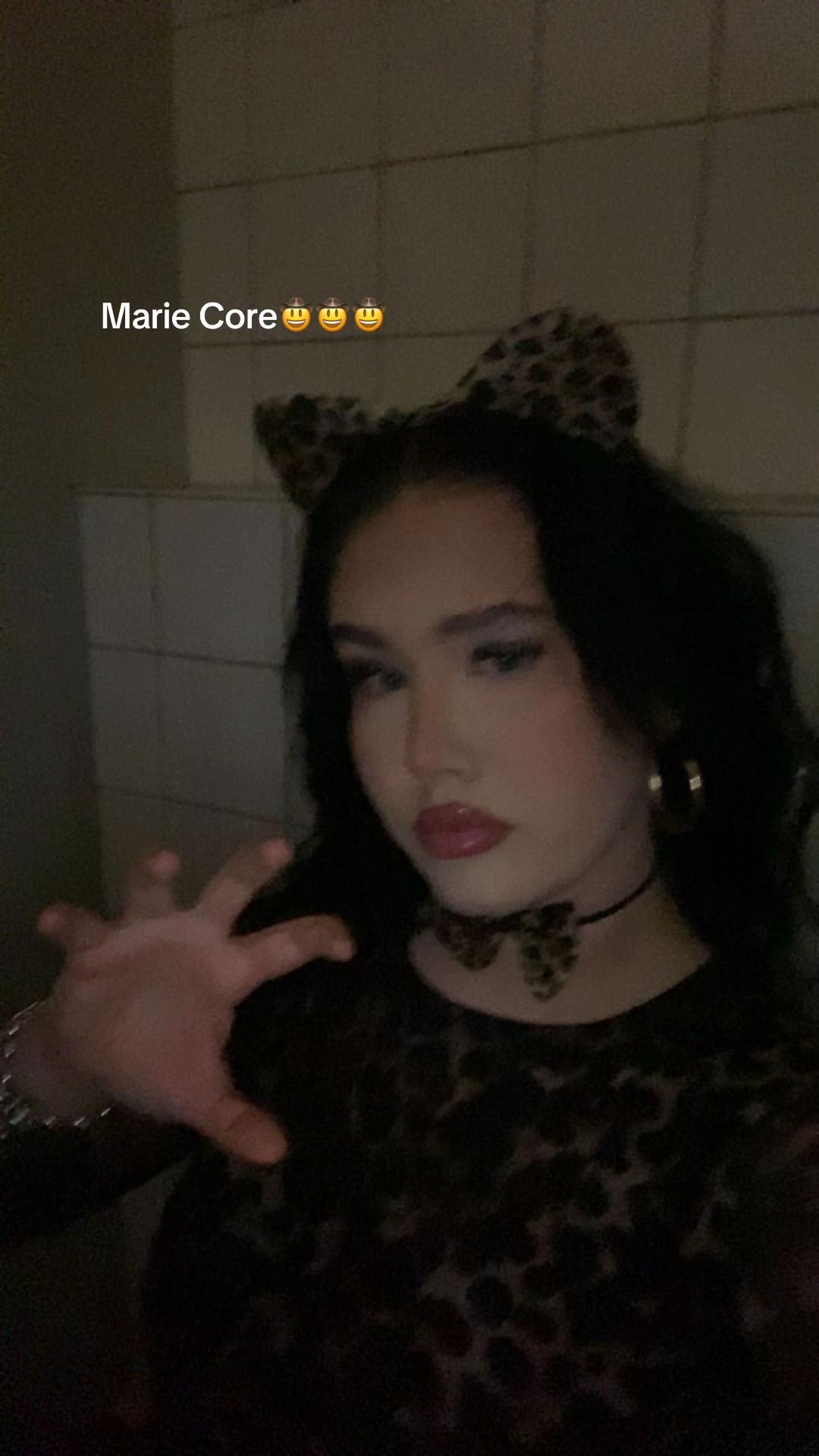 @maaarieluise