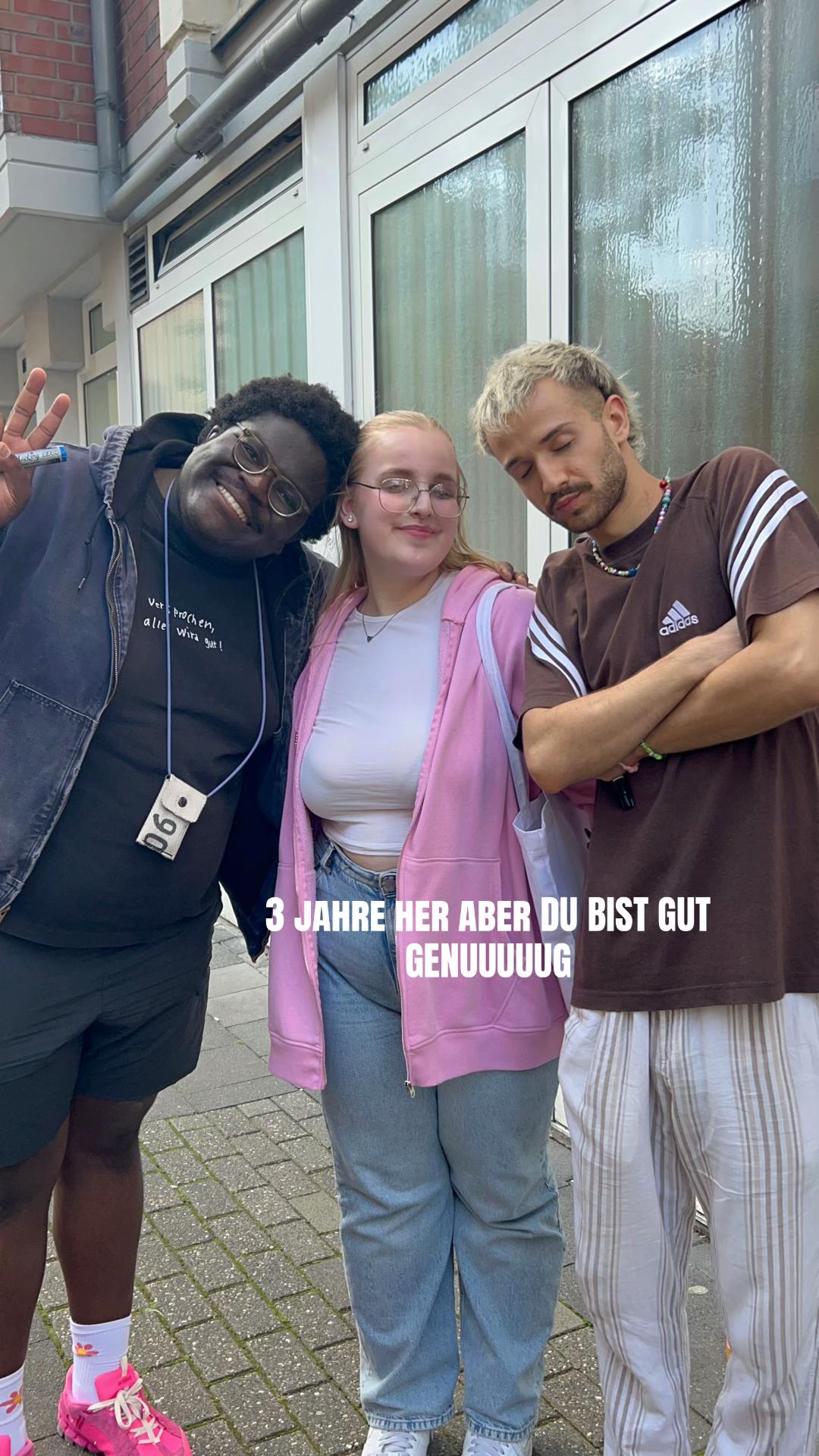@𝐂𝐡𝐢𝐚𝐫𝐚