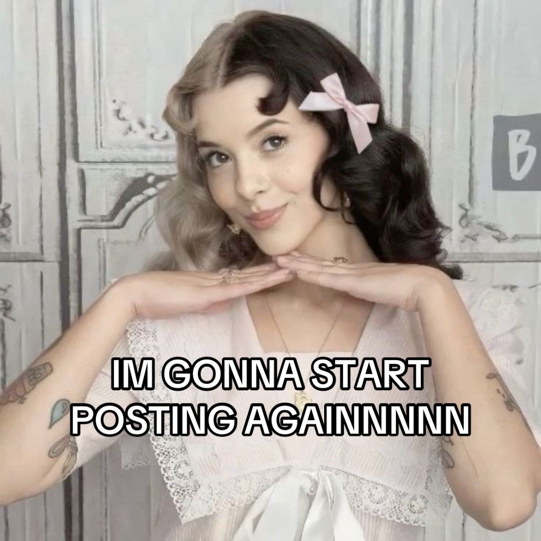 @🩹мєℓαηιє🍼