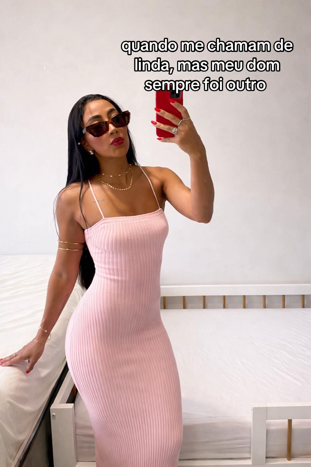 @Lavínia