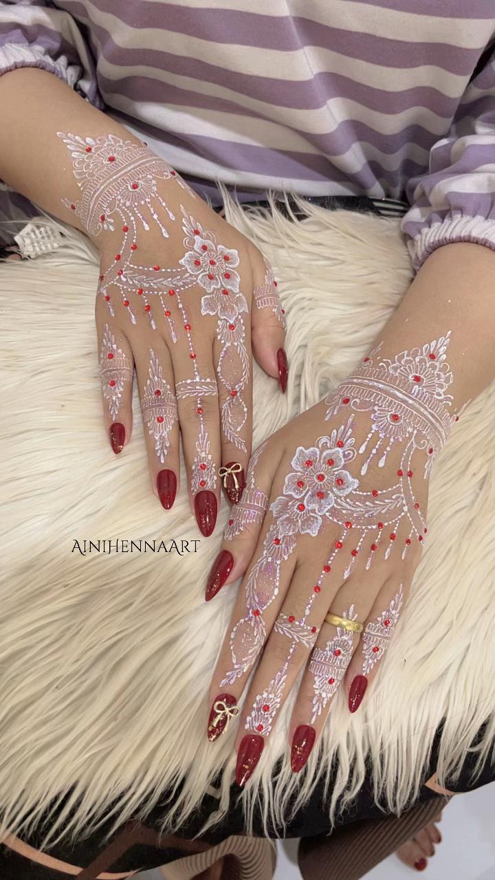 @Aini Henna
