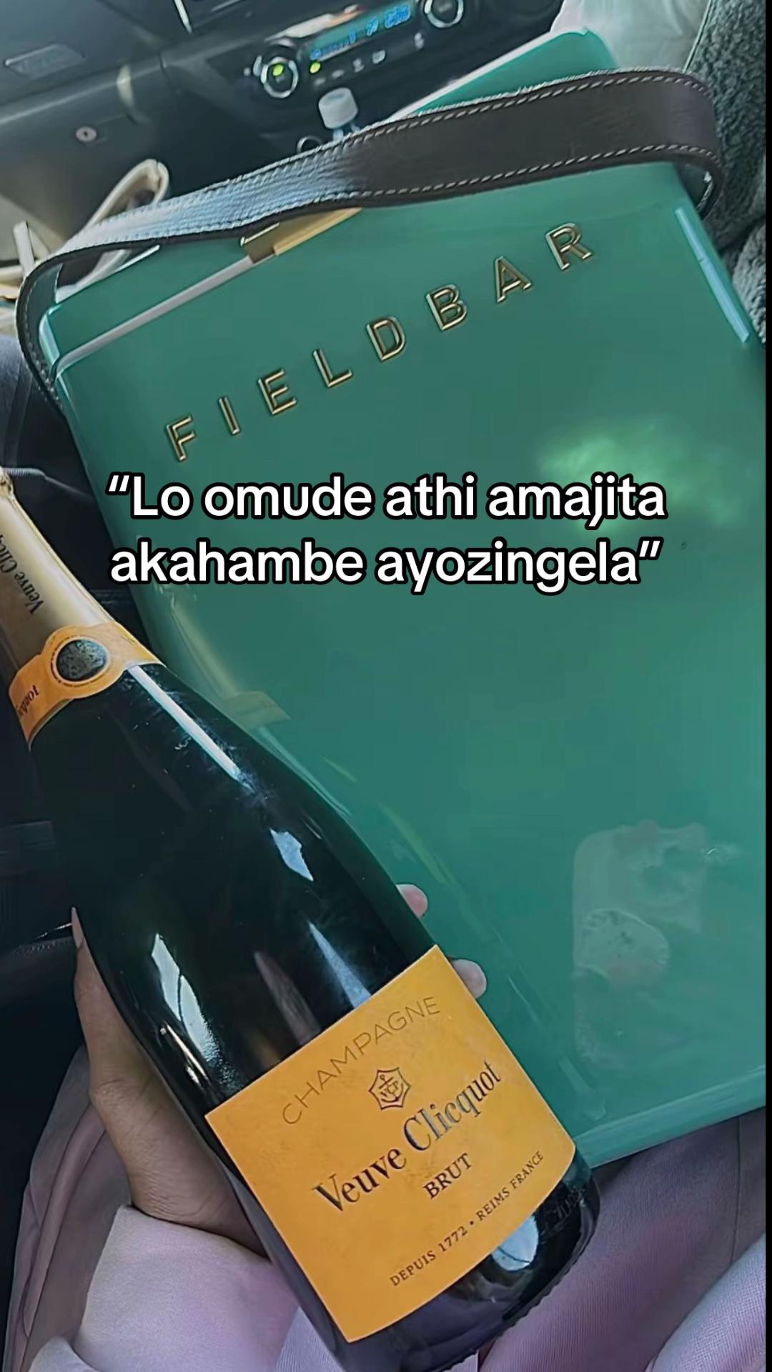@Monica Mbonambi💕