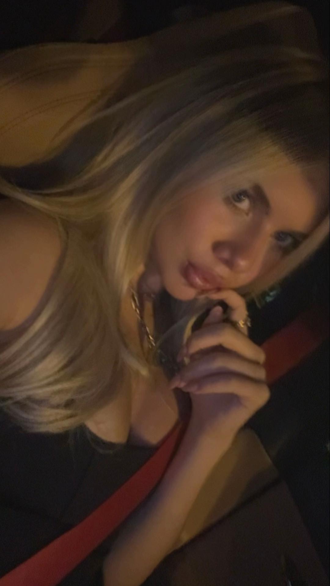 @zlukablondie