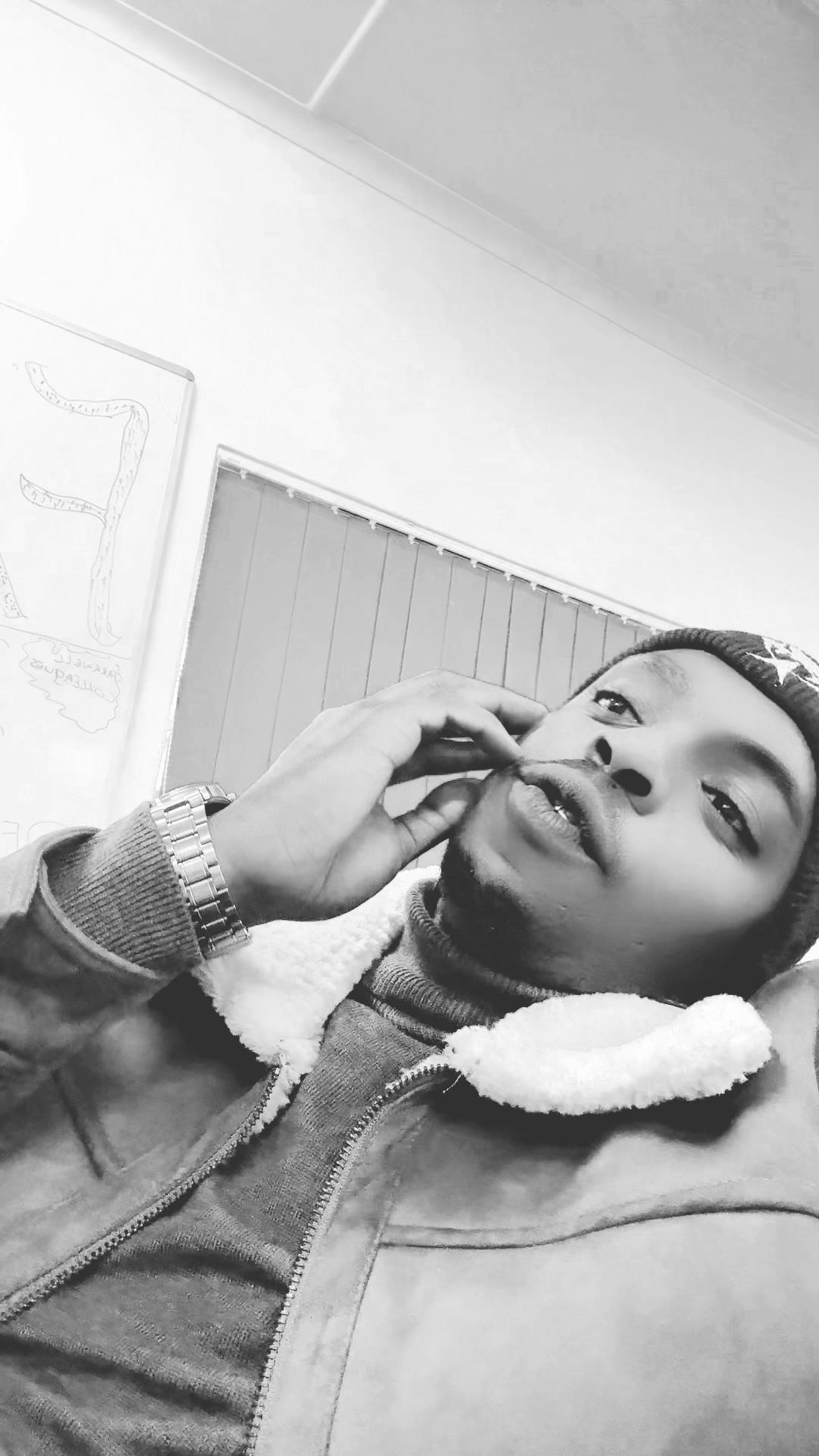 @Thabiso Kunene🇿🇦