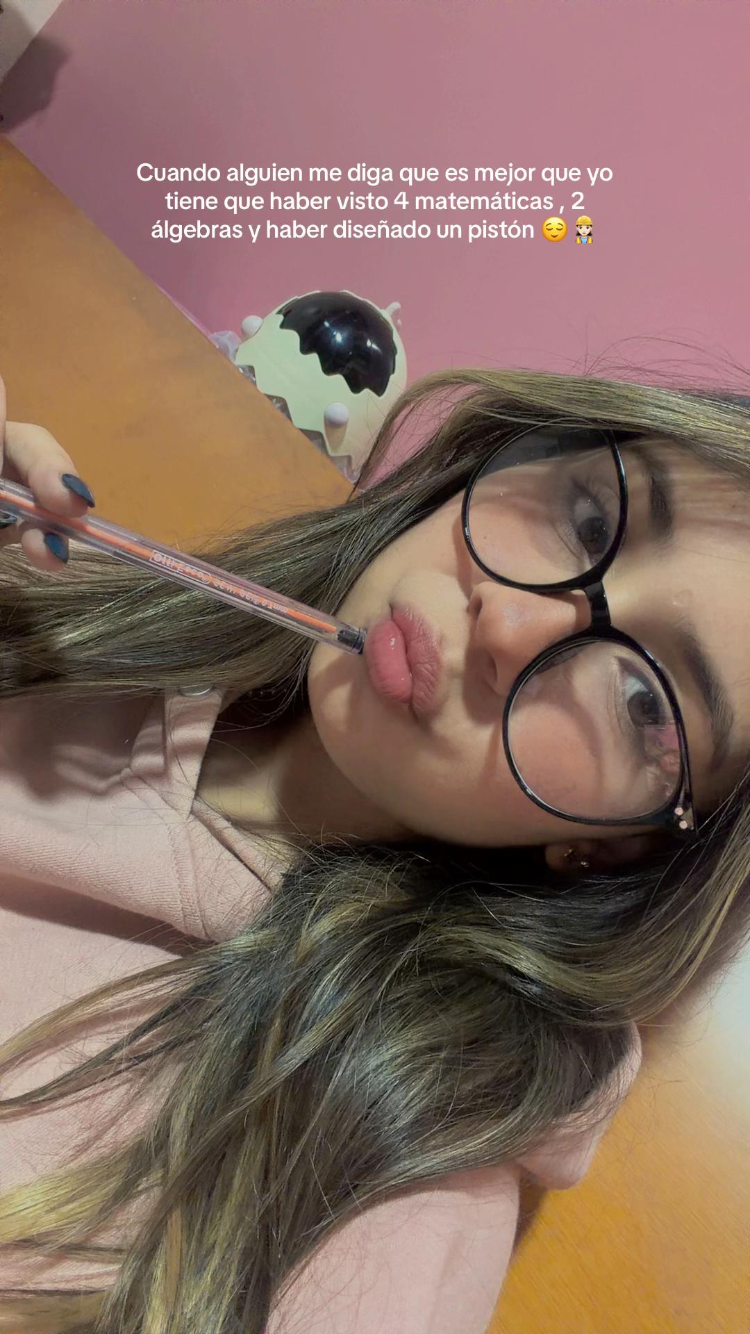 @ari_barrera20