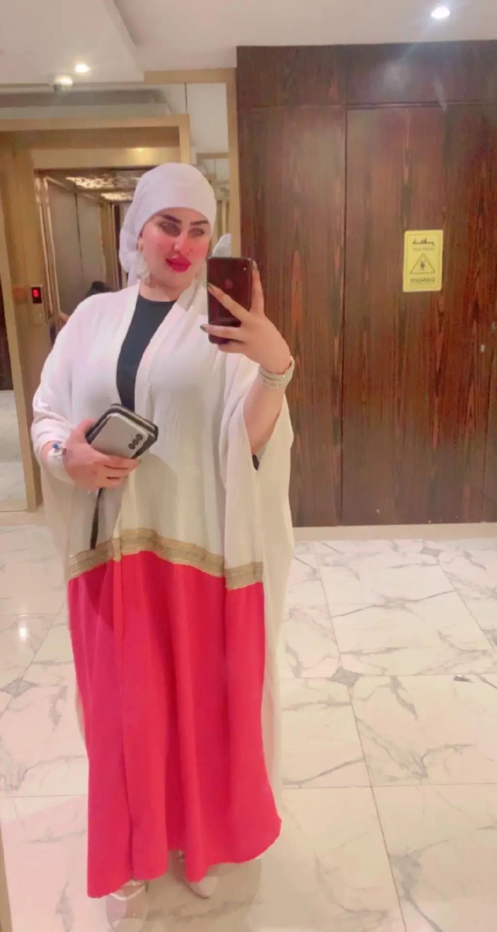 @دنيا فرغلي