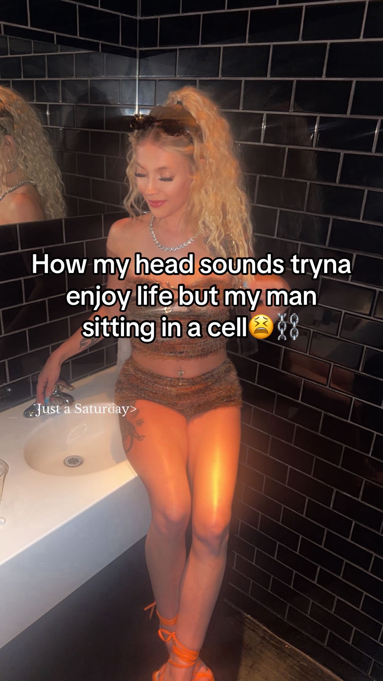 @T A Y 👑