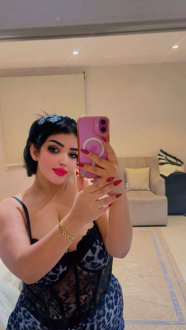@👑sahoura👑