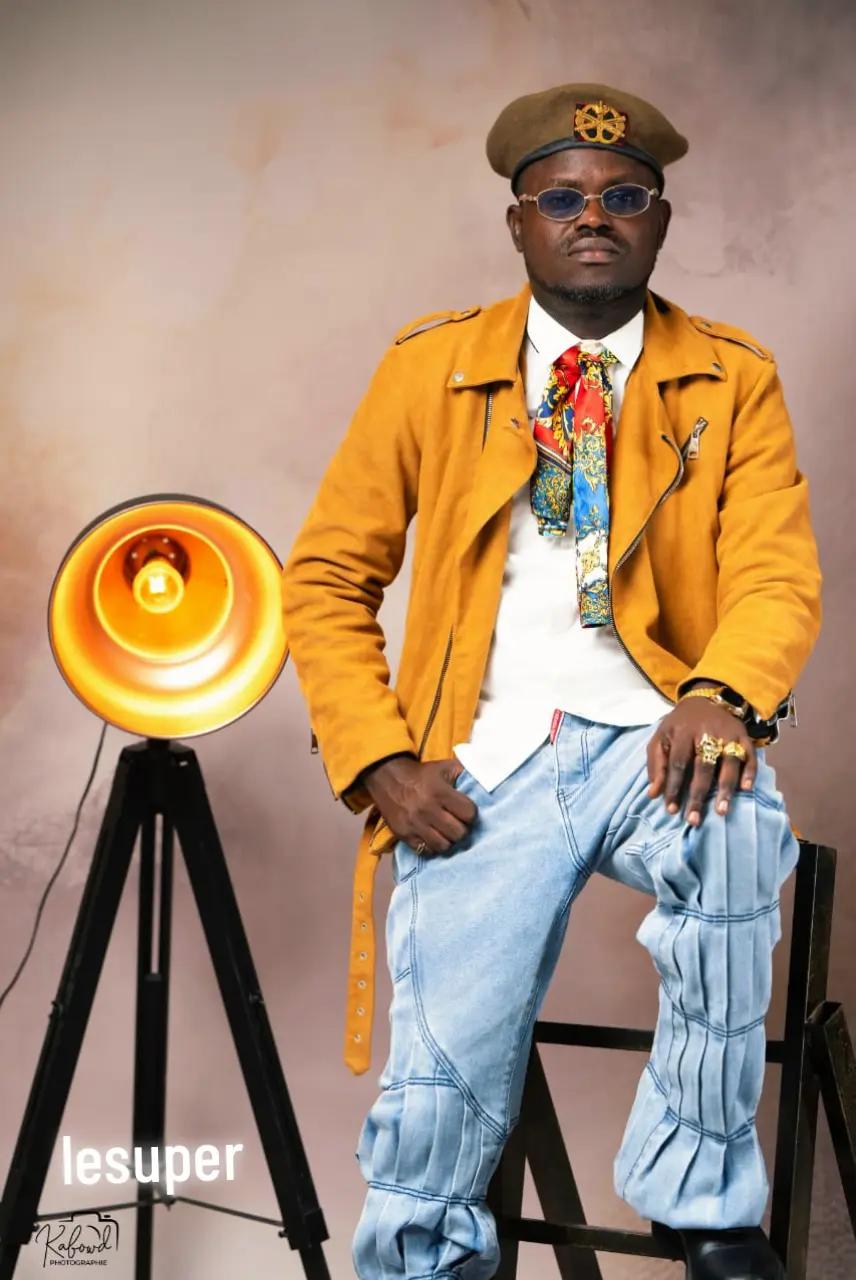 @YEYE ART LE SUPER 👑👑👑