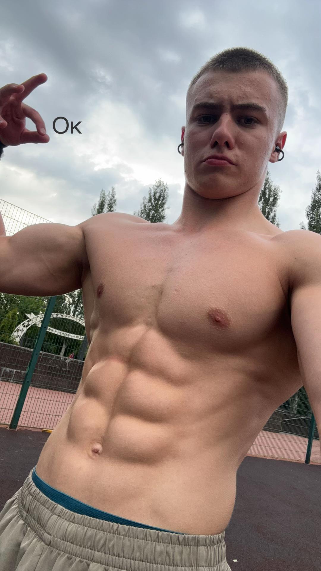 @Vova_Banan
