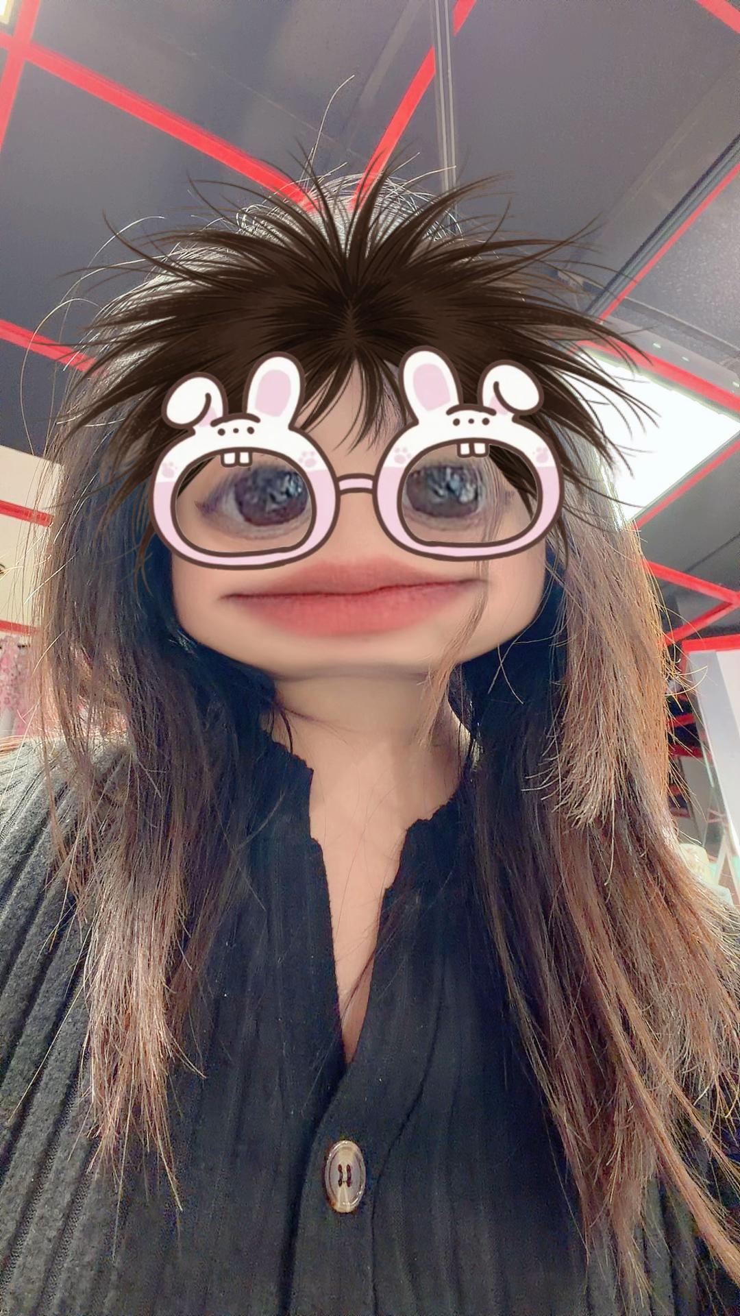 @Kkhaioo