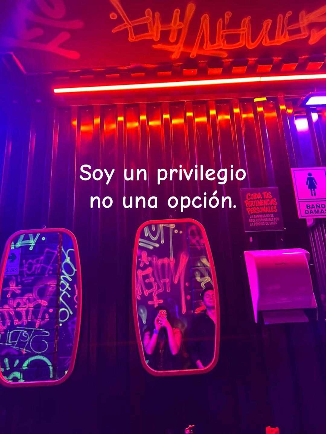@EmyMaldini