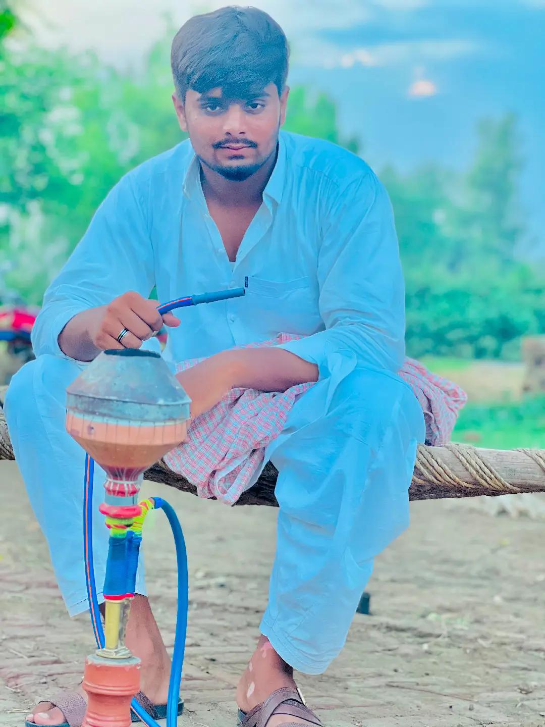 @زینی رکنانہ🥂🖤
