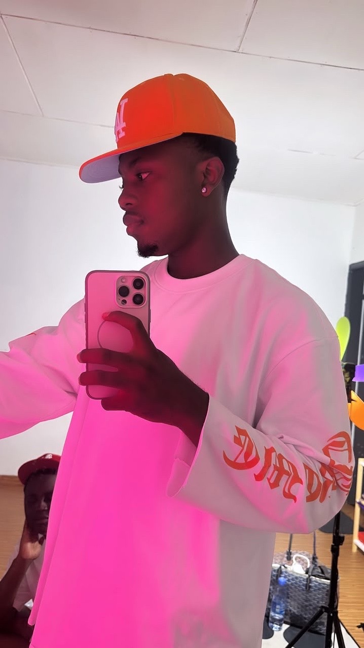 @Slueue