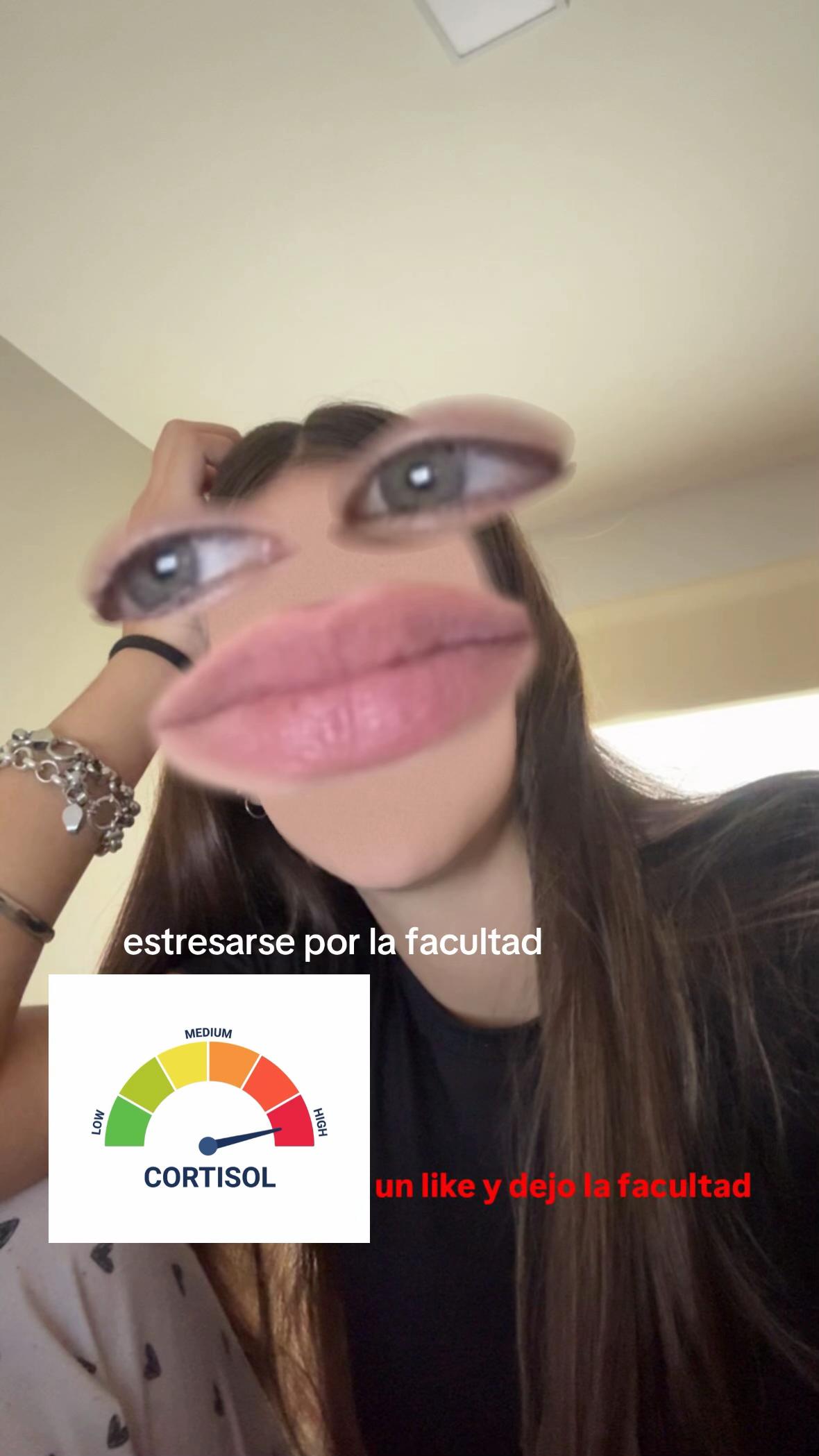 @✌️