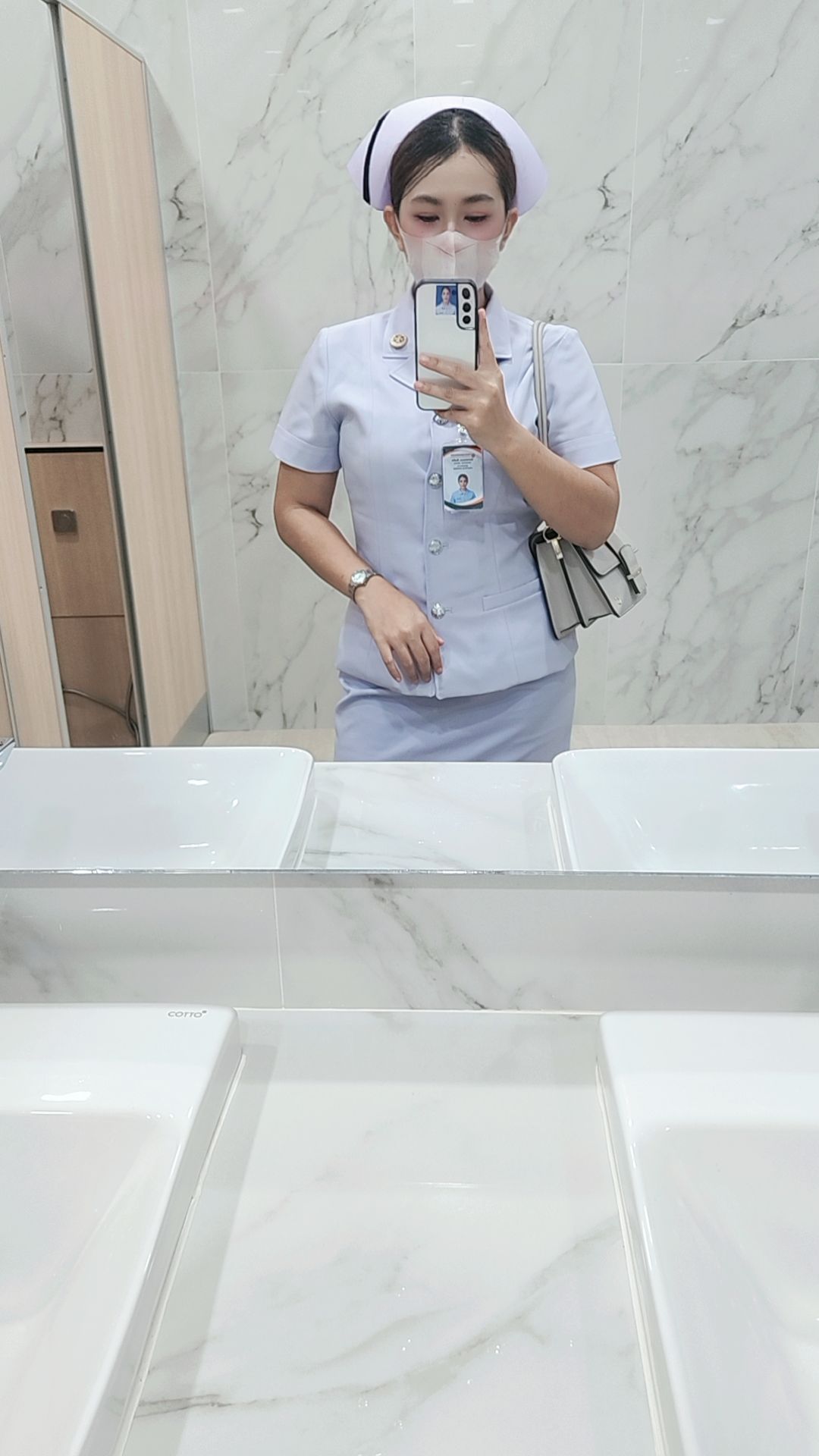@ออกัส จำหน่ายเหรียญโปรยทาน