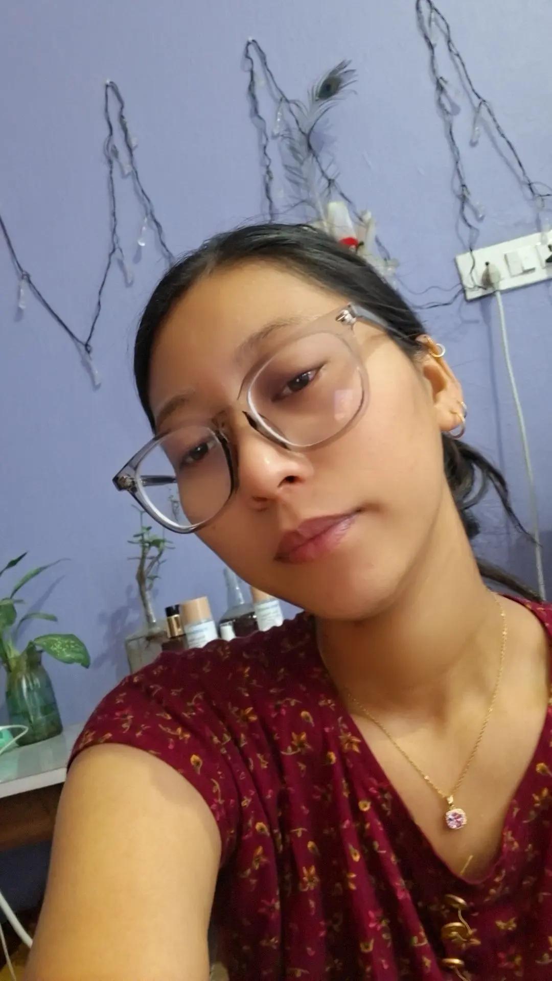 @निस्चल गाहा मगर🌸