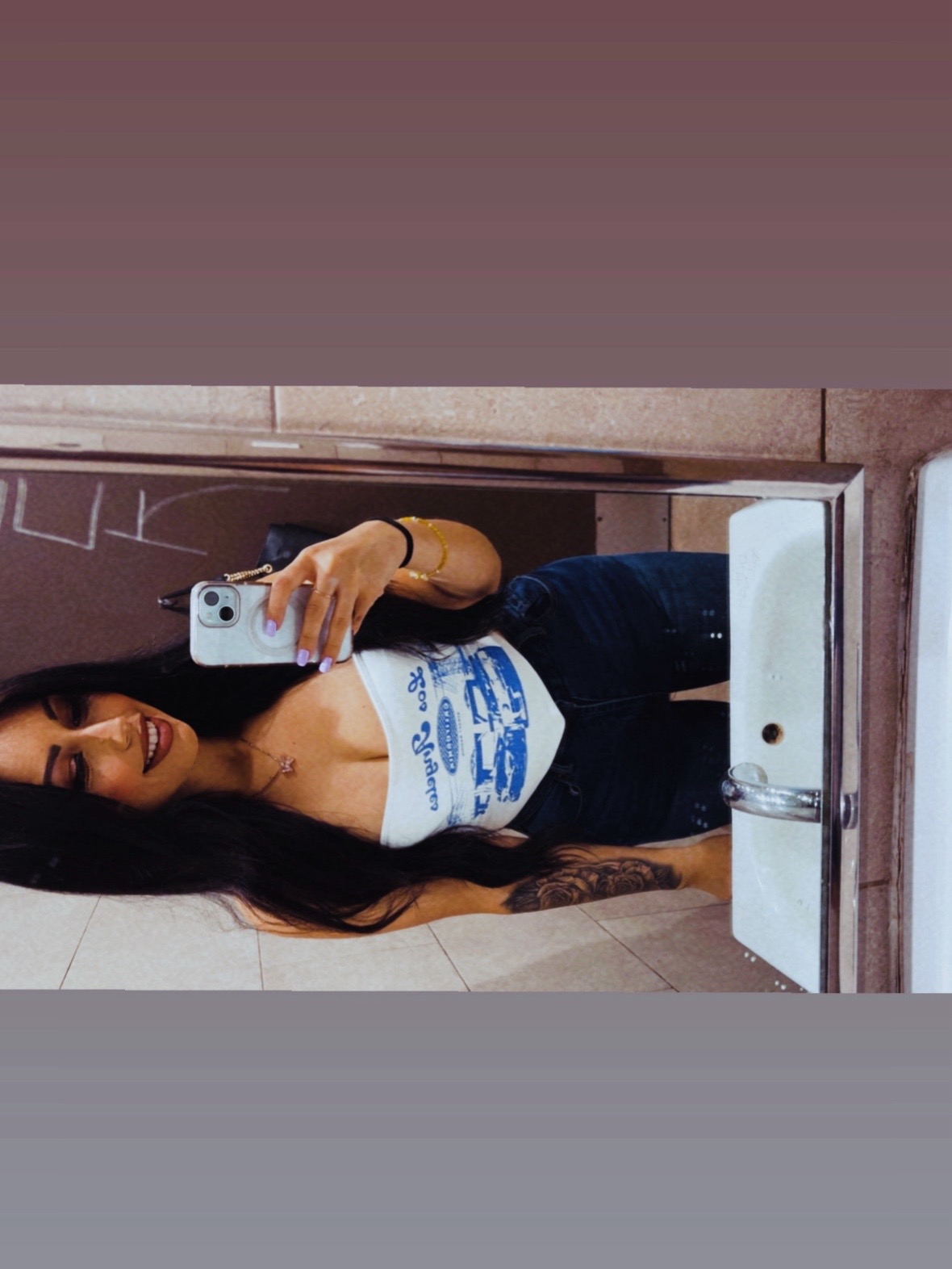 @Alondra