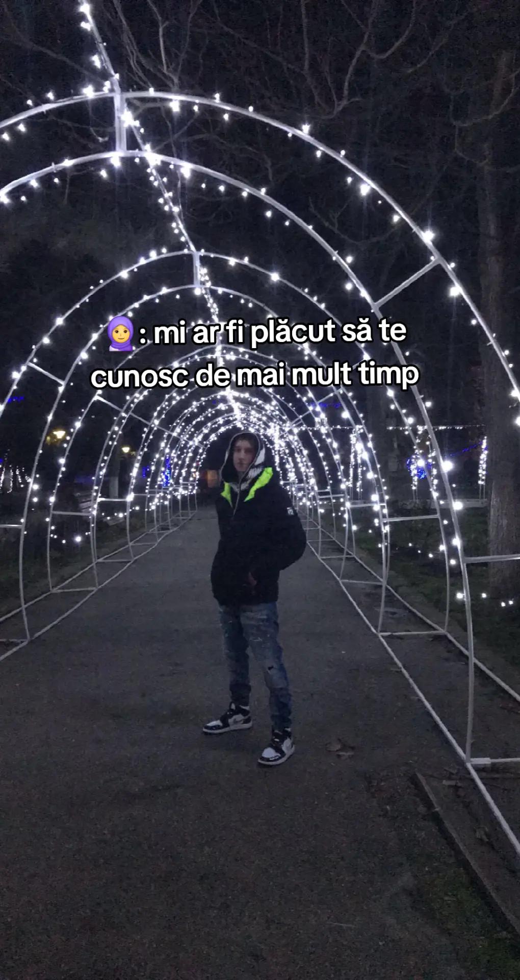 @Alexandrw