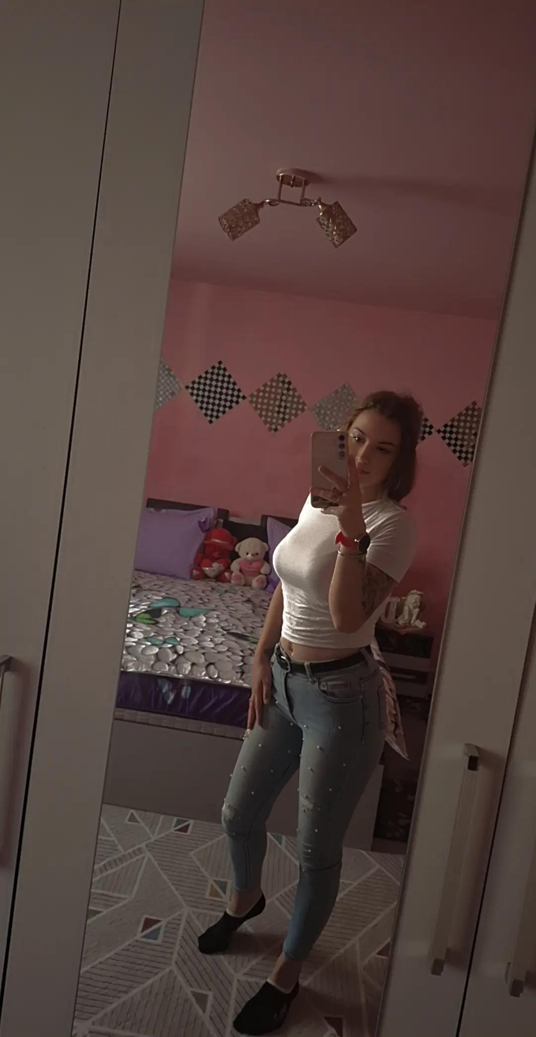 @&hearts;️Karol & Răzvy C&hearts;️