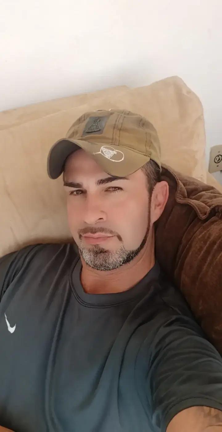 @Elizandro Rodrigo