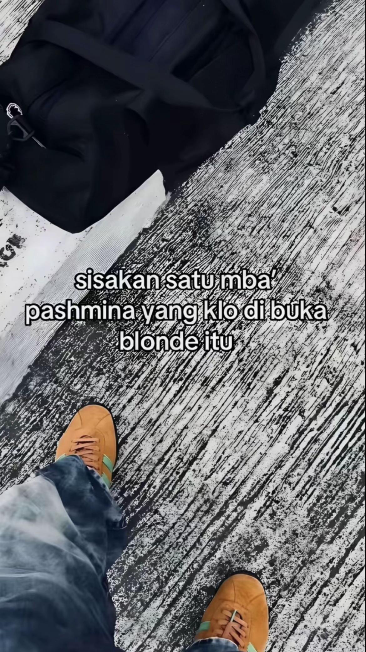 @ayy