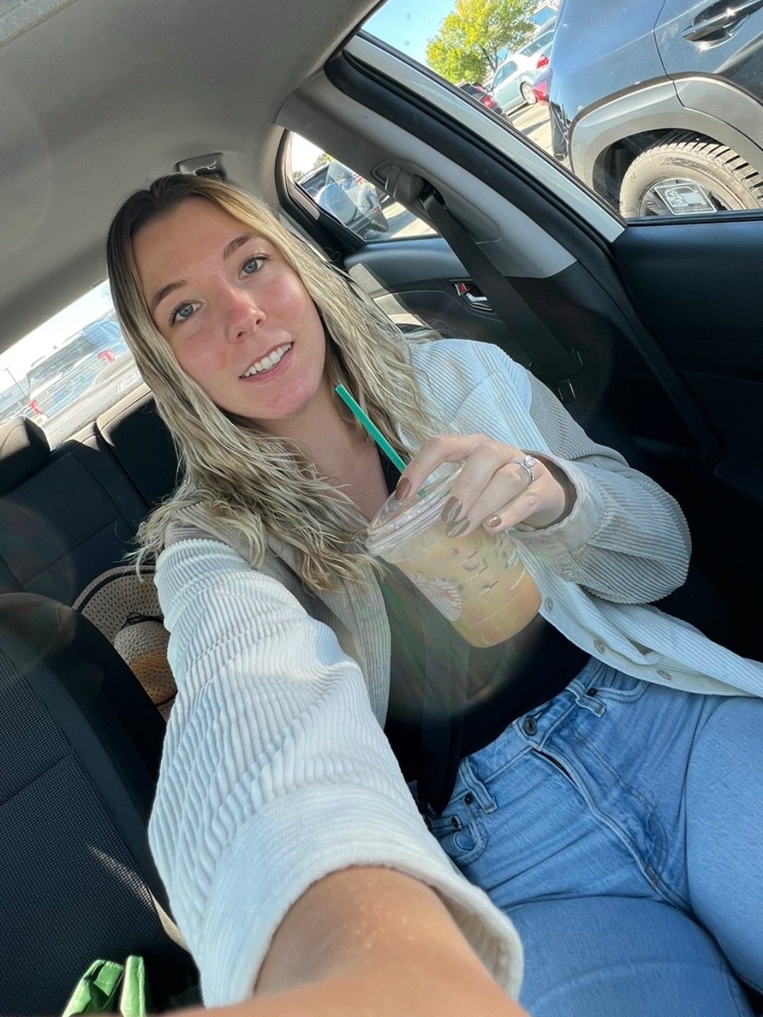 @Kayla S | thefoodie.traveler🤎