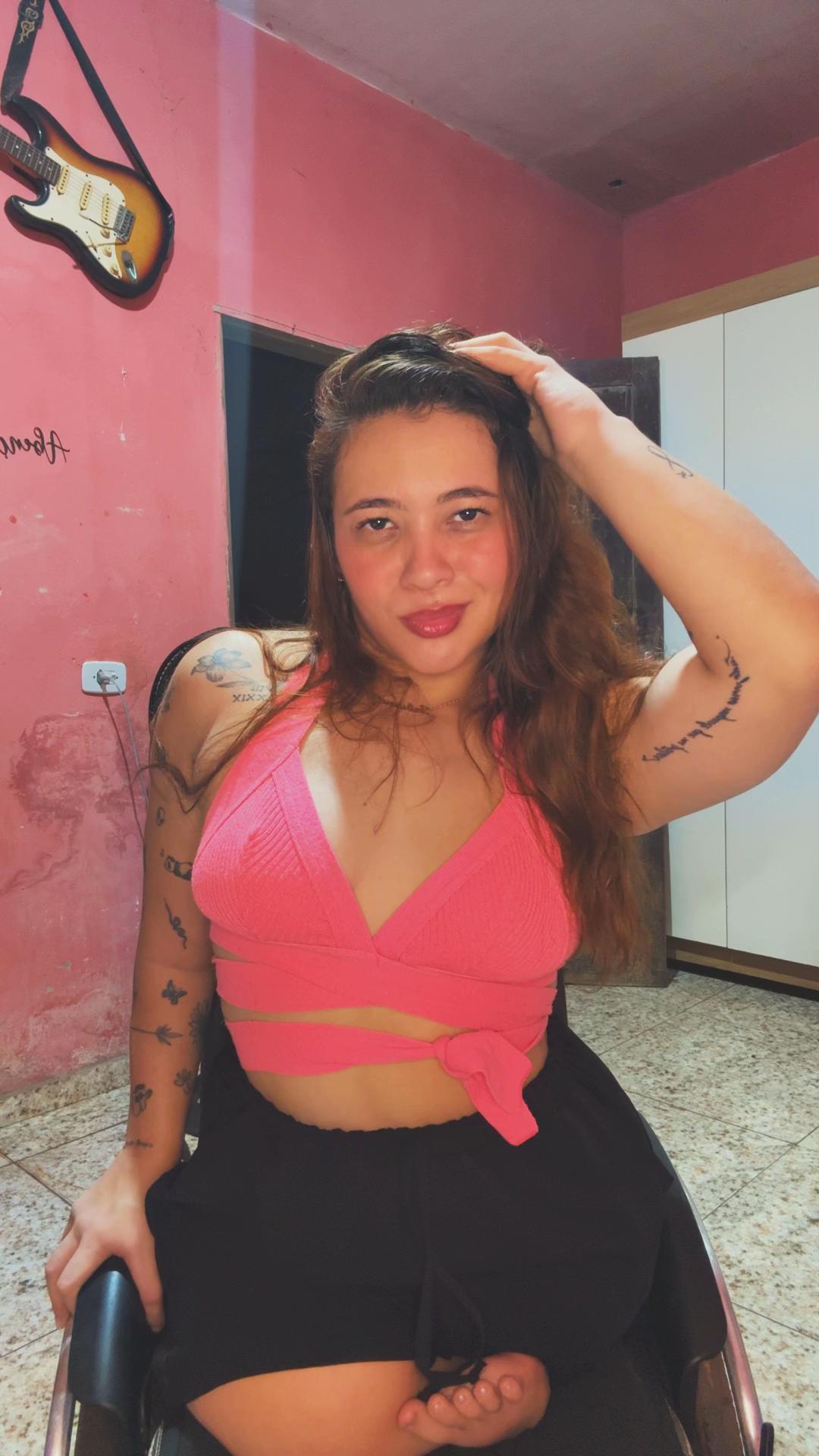 @Byana_fernandes