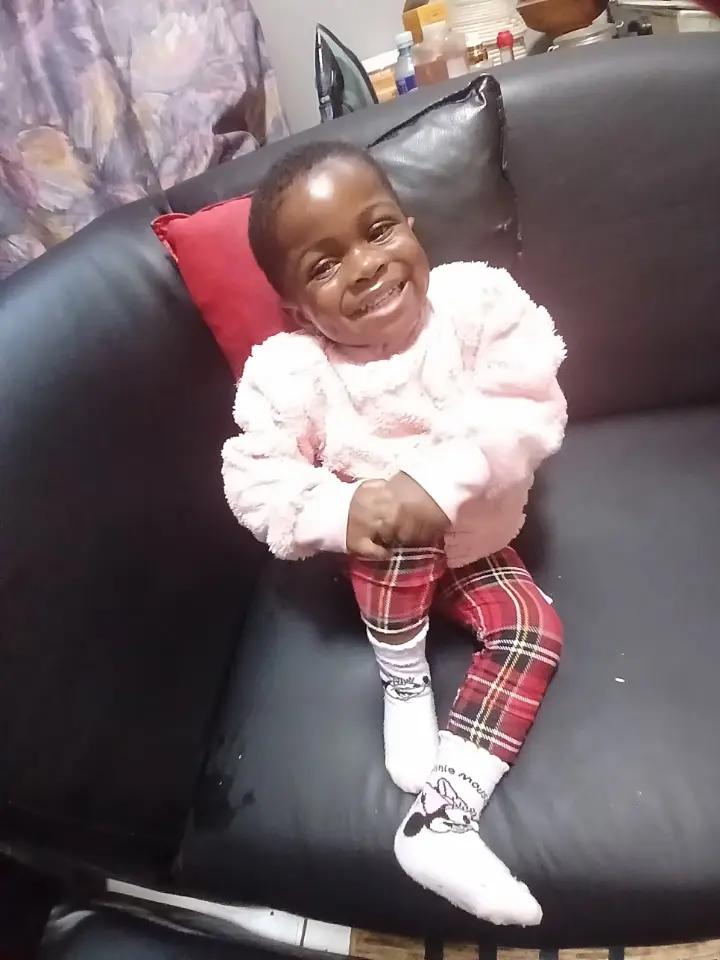 @naomi kaningu