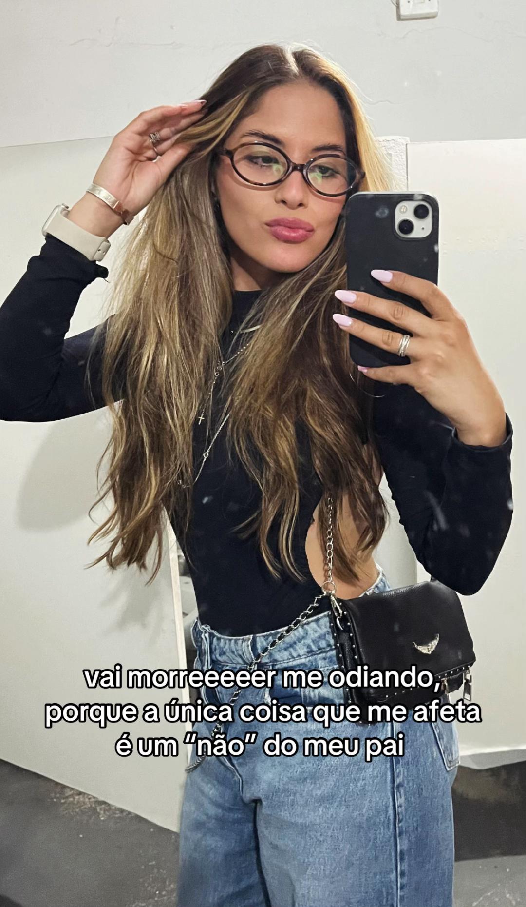 @Lavínia Lopes