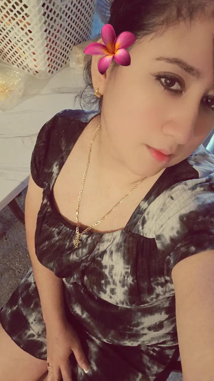 @soniasantamaria@9
