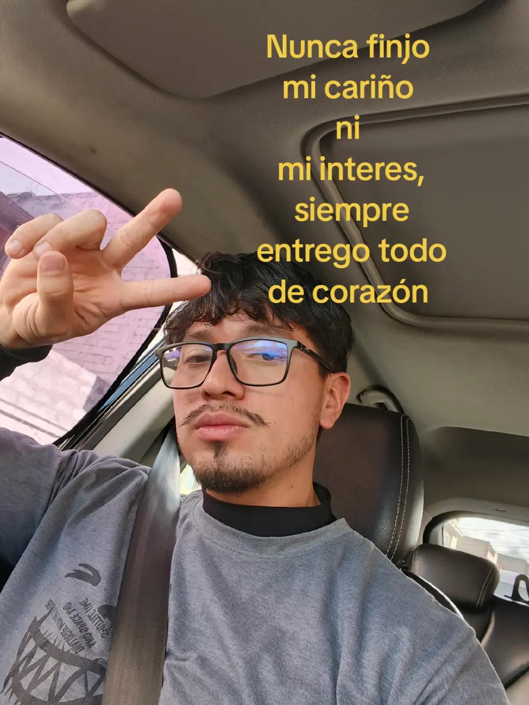 @PeluuUjavier