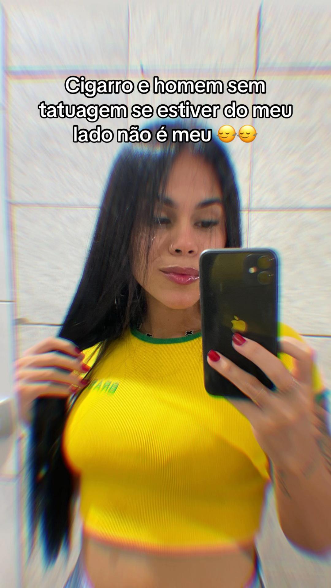 @Briéli
