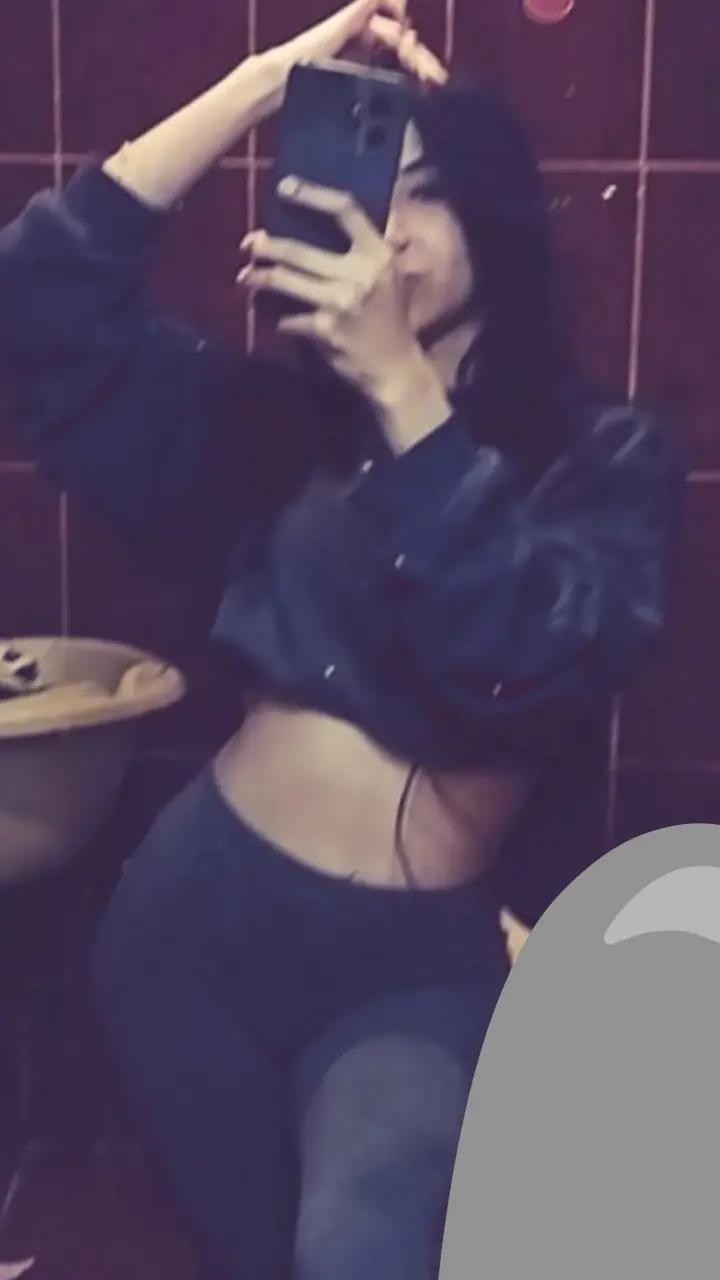 @&hearts;️&hearts;️melani