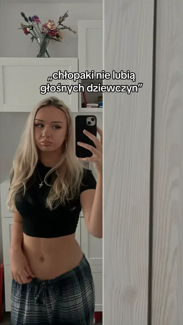 @lauralufa