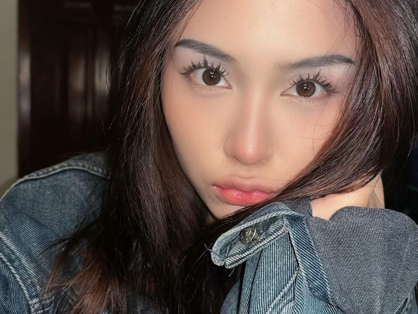@Hi, ini vani